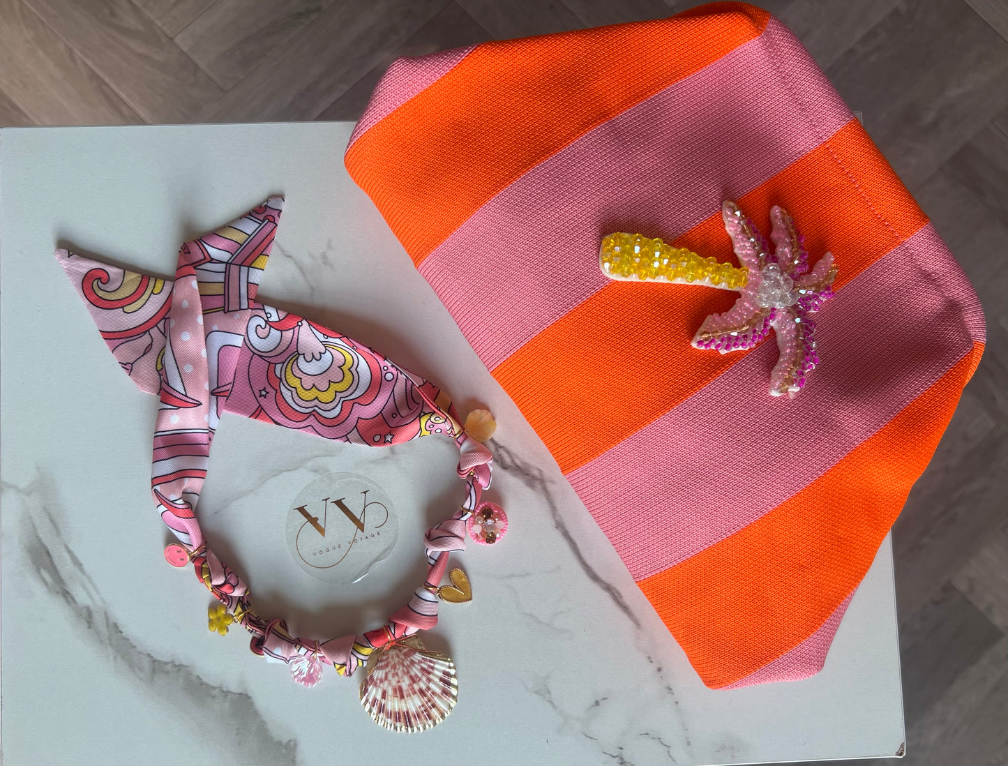 DREAMING OF PINK NECKLACE & POUCH SET