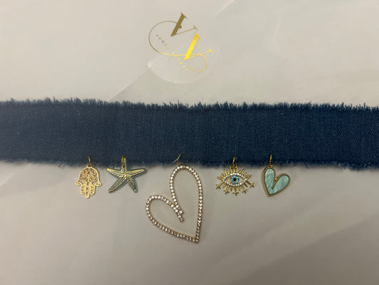 DEMIM CHARM CHOKER