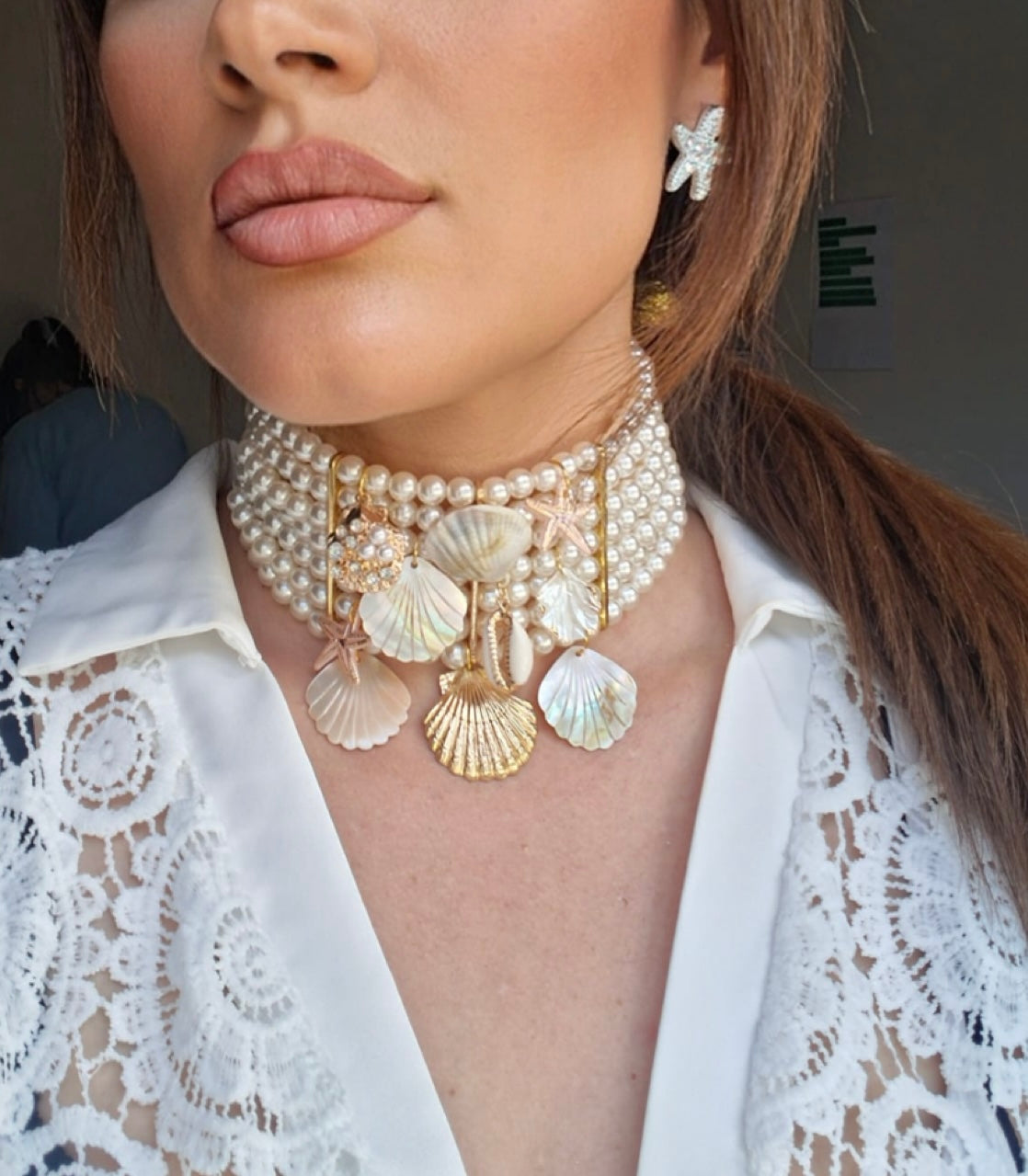 PEARLS & SHELLS CHOKER